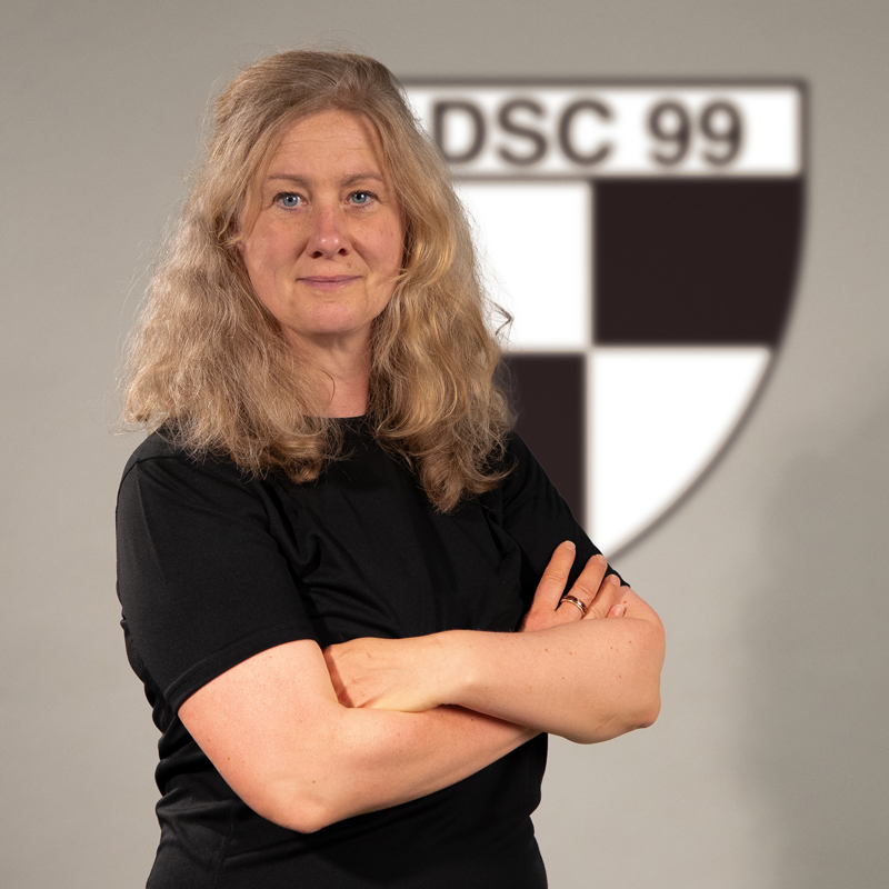 Porträt Sekretariatsmitarbeiterin Eva Ehrig